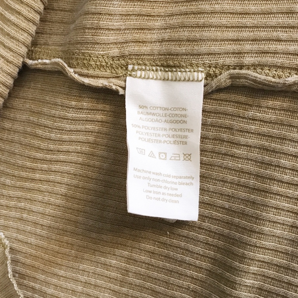 Free People Ocean View Plunging V (S) - Picture 4 of 7